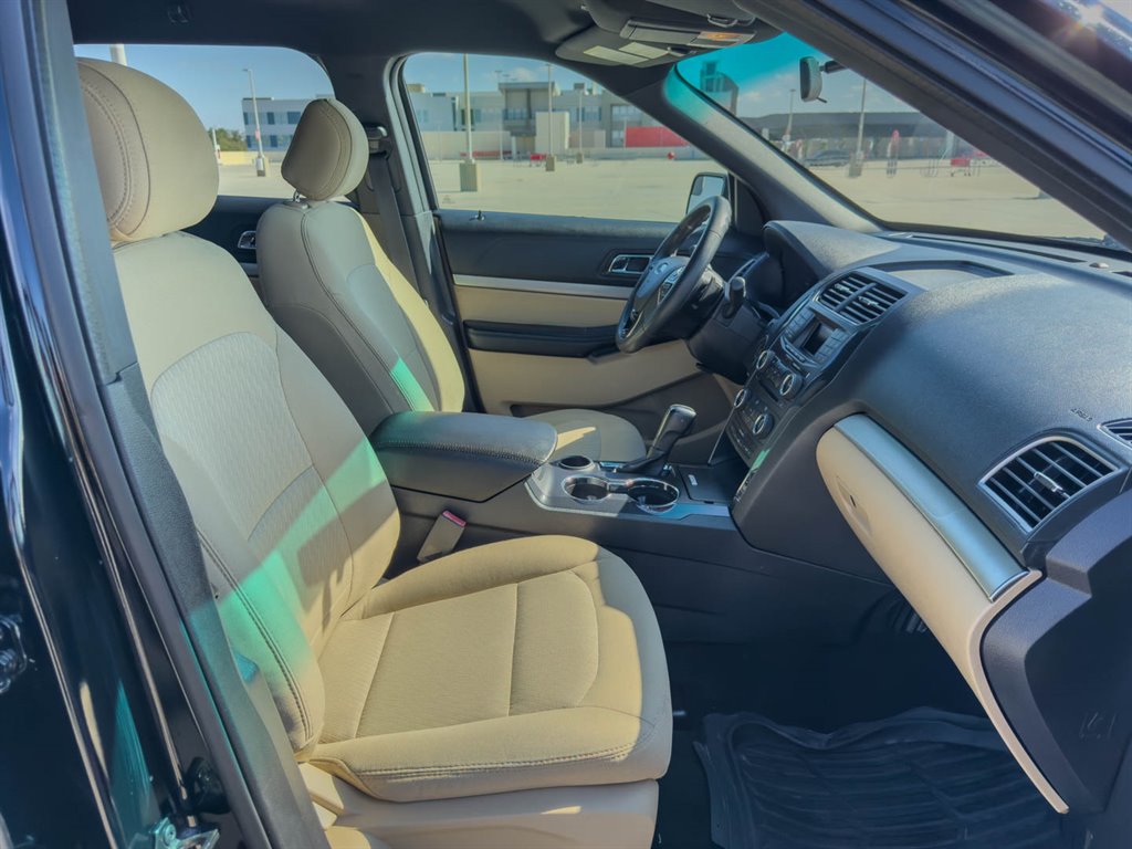 2017 Ford Explorer Base - Photo 24