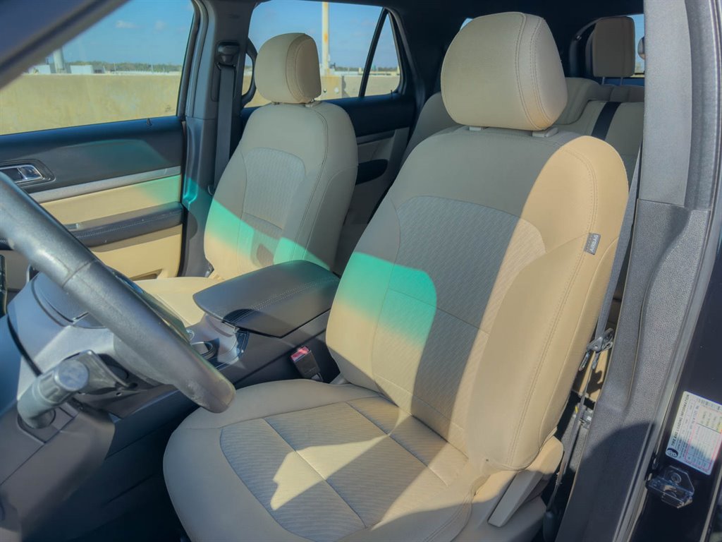 2017 Ford Explorer Base - Photo 15